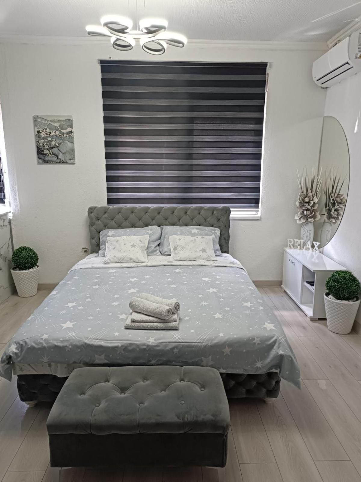 U Centru Apartment *